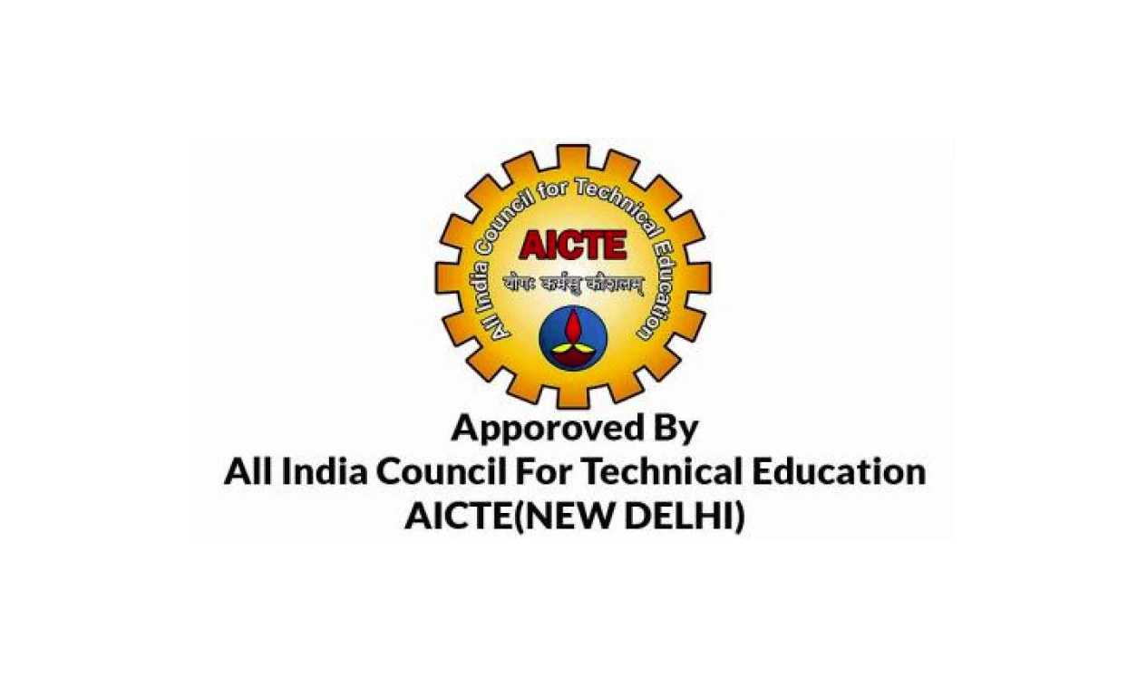 AICTE permits working professionals to upgrade academic credentials through  B.Tech and Diploma programs